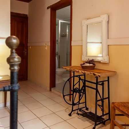 Amnisiades Apartments Καρτερός Εξωτερικό φωτογραφία