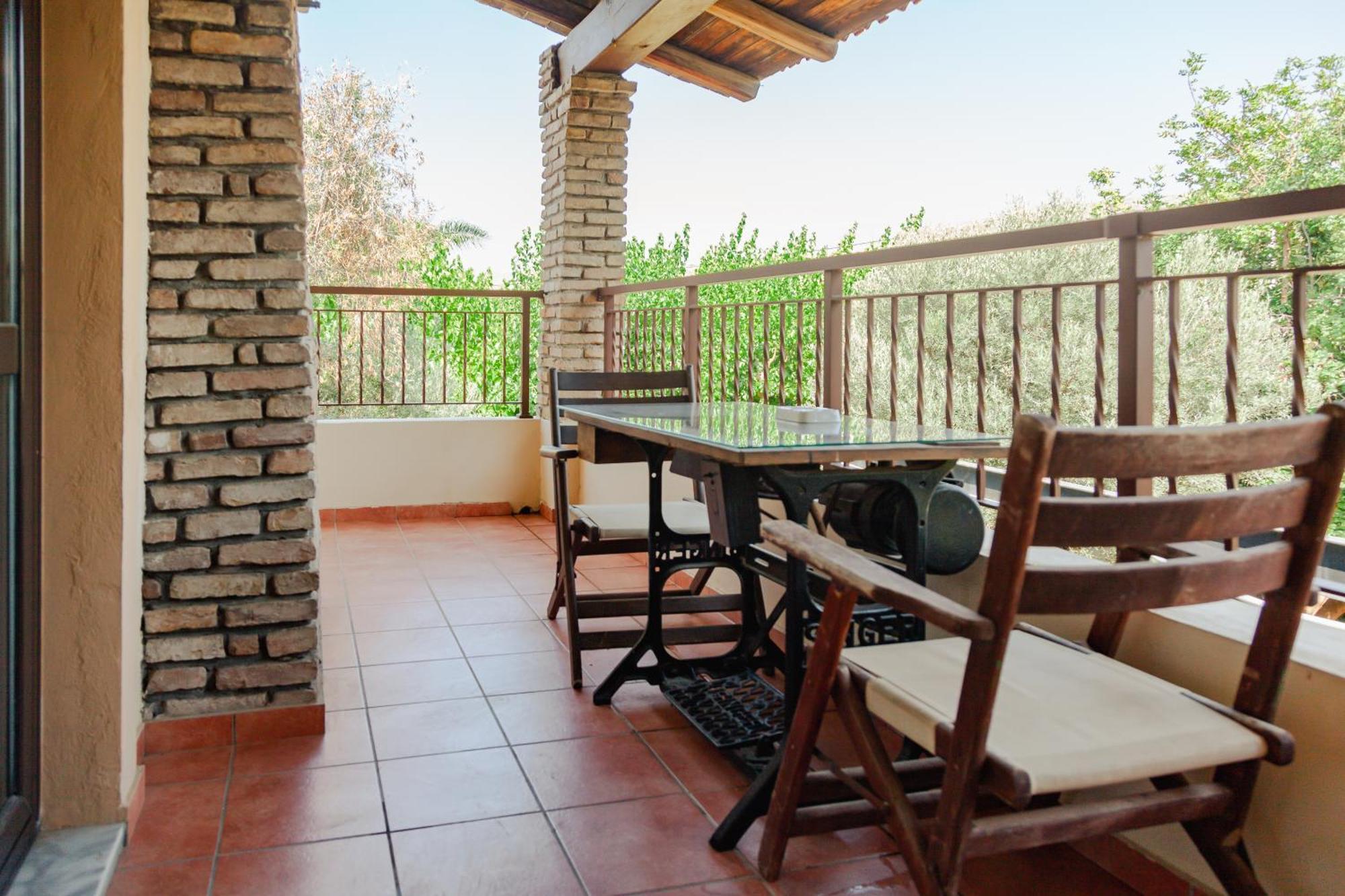 Amnisiades Apartments Καρτερός Εξωτερικό φωτογραφία