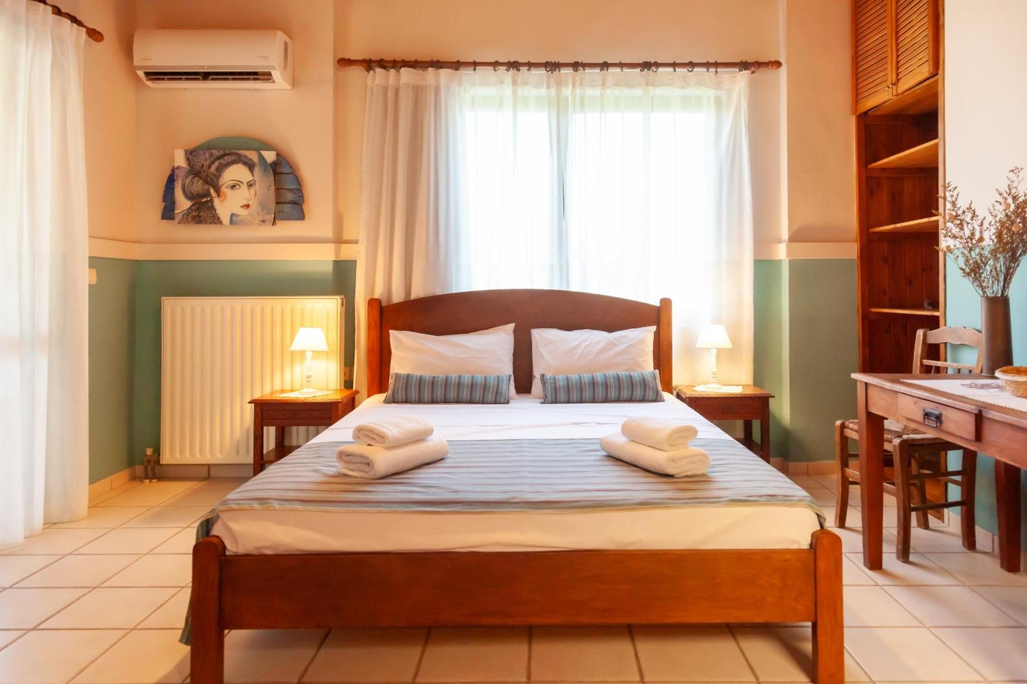 Amnisiades Apartments Καρτερός Εξωτερικό φωτογραφία