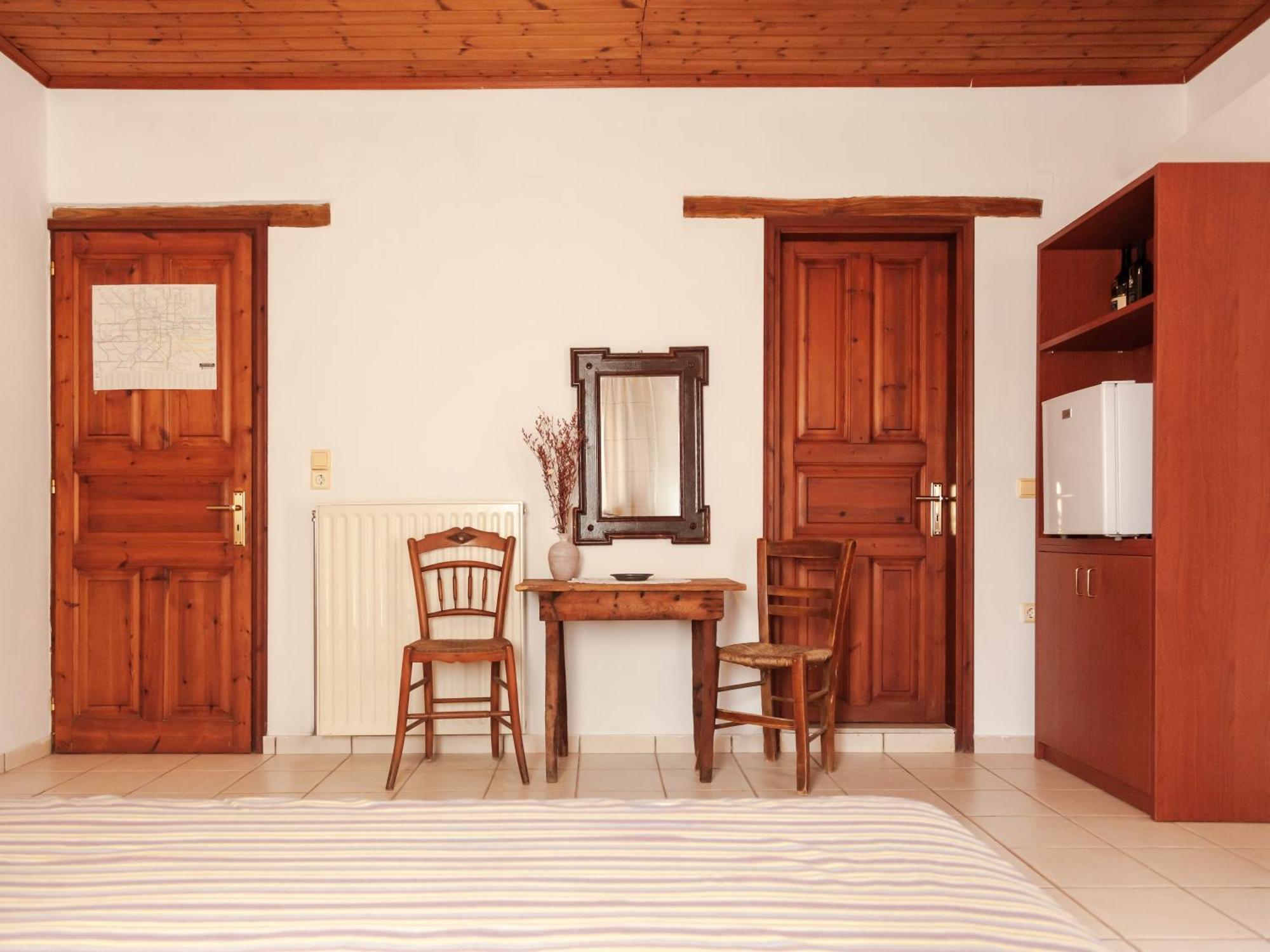 Amnisiades Apartments Καρτερός Εξωτερικό φωτογραφία