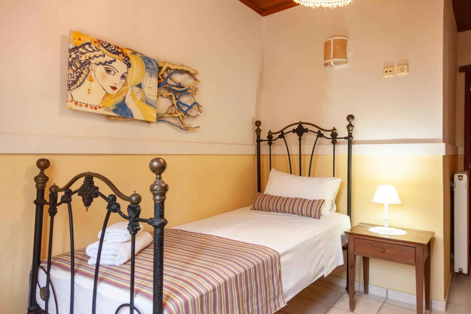 Amnisiades Apartments Καρτερός Εξωτερικό φωτογραφία