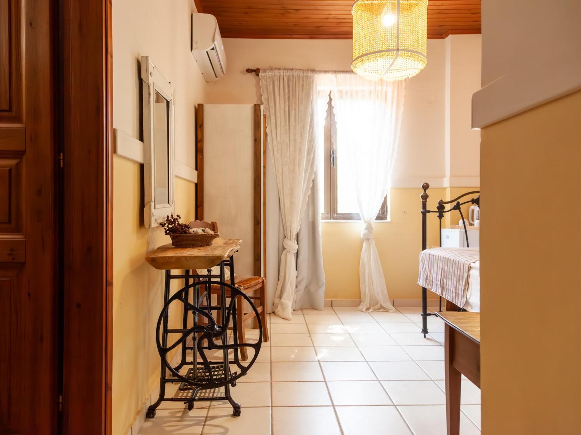 Amnisiades Apartments Καρτερός Εξωτερικό φωτογραφία